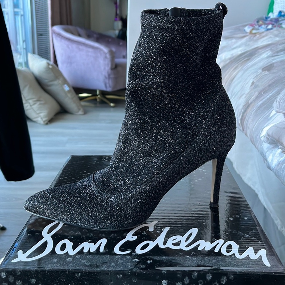 Sam Edelman size 8 black metallic stretch bootie